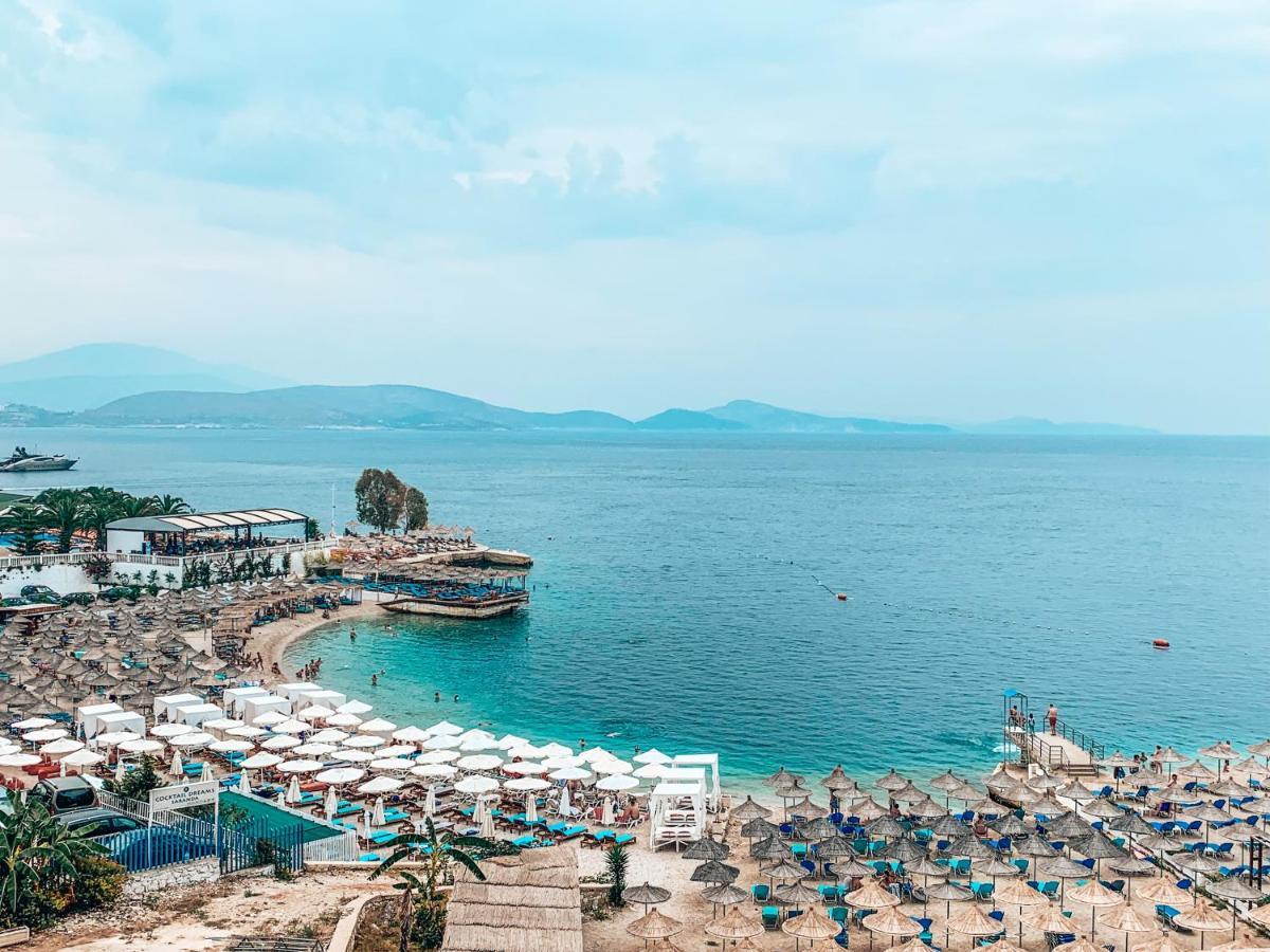 Majki Beach Apartments Sarandë Exteriör bild