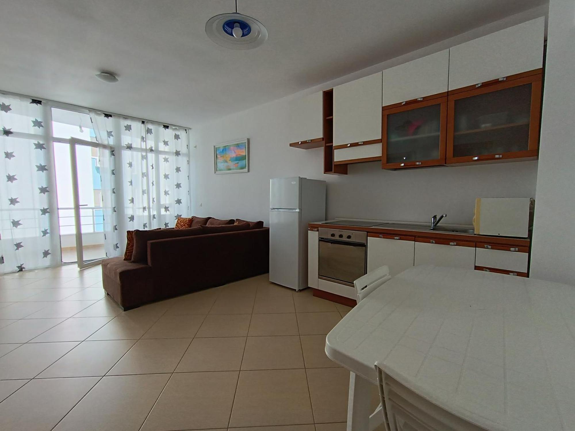 Majki Beach Apartments Sarandë Exteriör bild